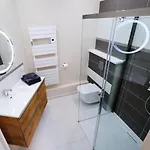 La Porte Enchantee